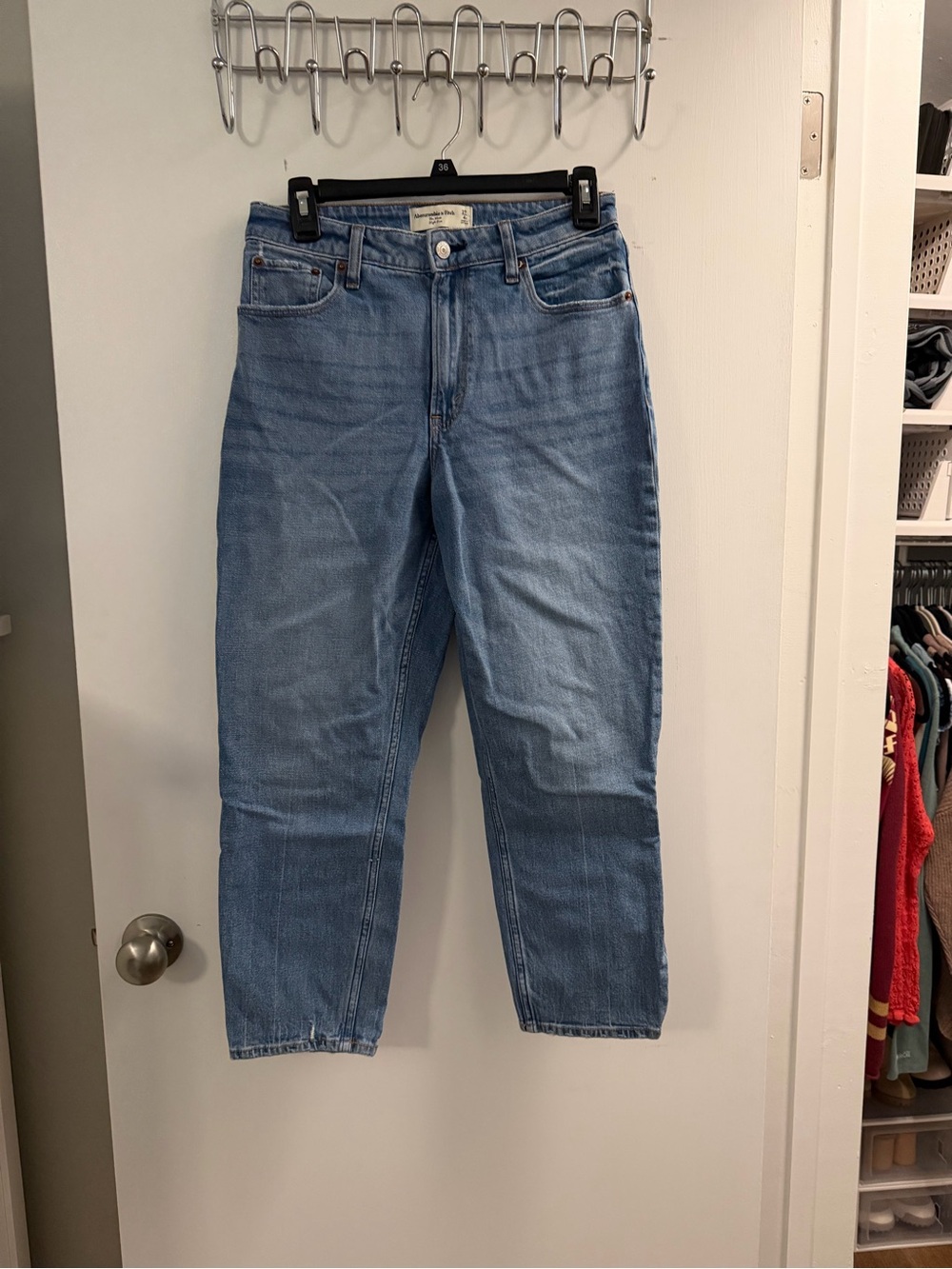 Abercrombie & Fitch Light Blue The Mom - High-Rise, Curve Love